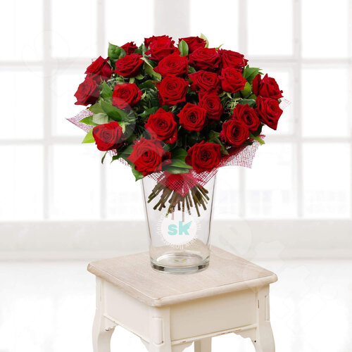 Красные Розы Розы Red Naomi 25 шт. 50 см. Skoroletti в г. Ростов-на-Дону